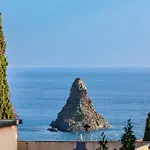 Antonia House