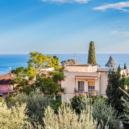 Antonia House * Aci Castello
